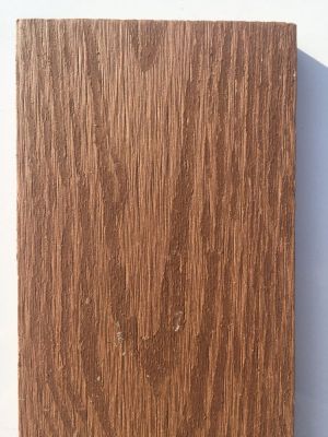 Odstín Brownish red